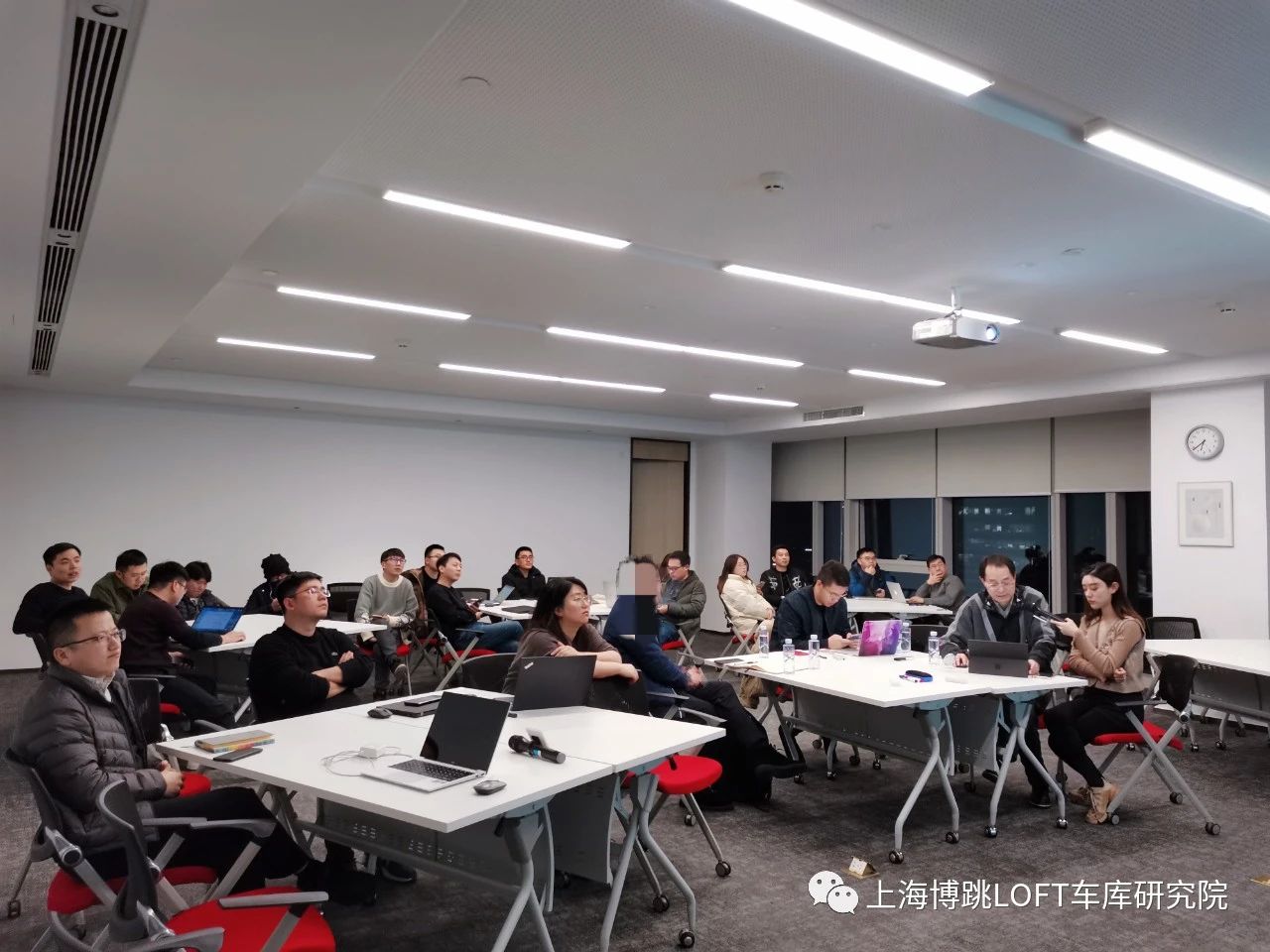 平谷杭州LOFT车库专题会